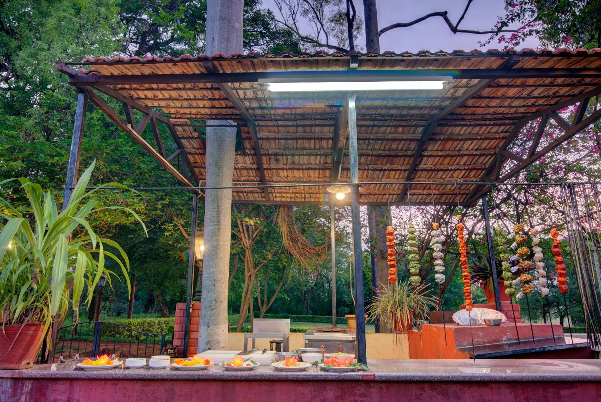 WelcomHeritage Shivavilas Palace, HAMPI Hospet Exterior foto