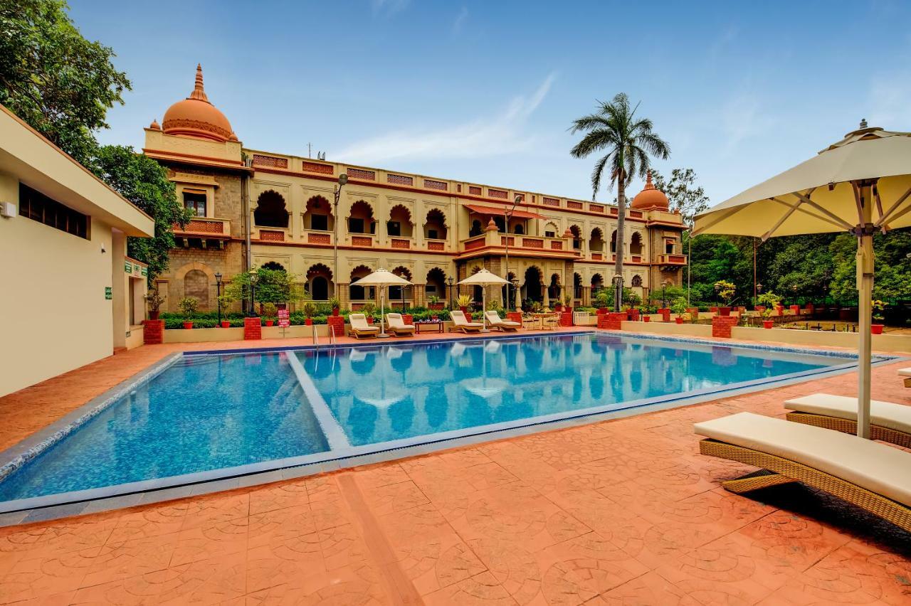 WelcomHeritage Shivavilas Palace, HAMPI Hospet Exterior foto